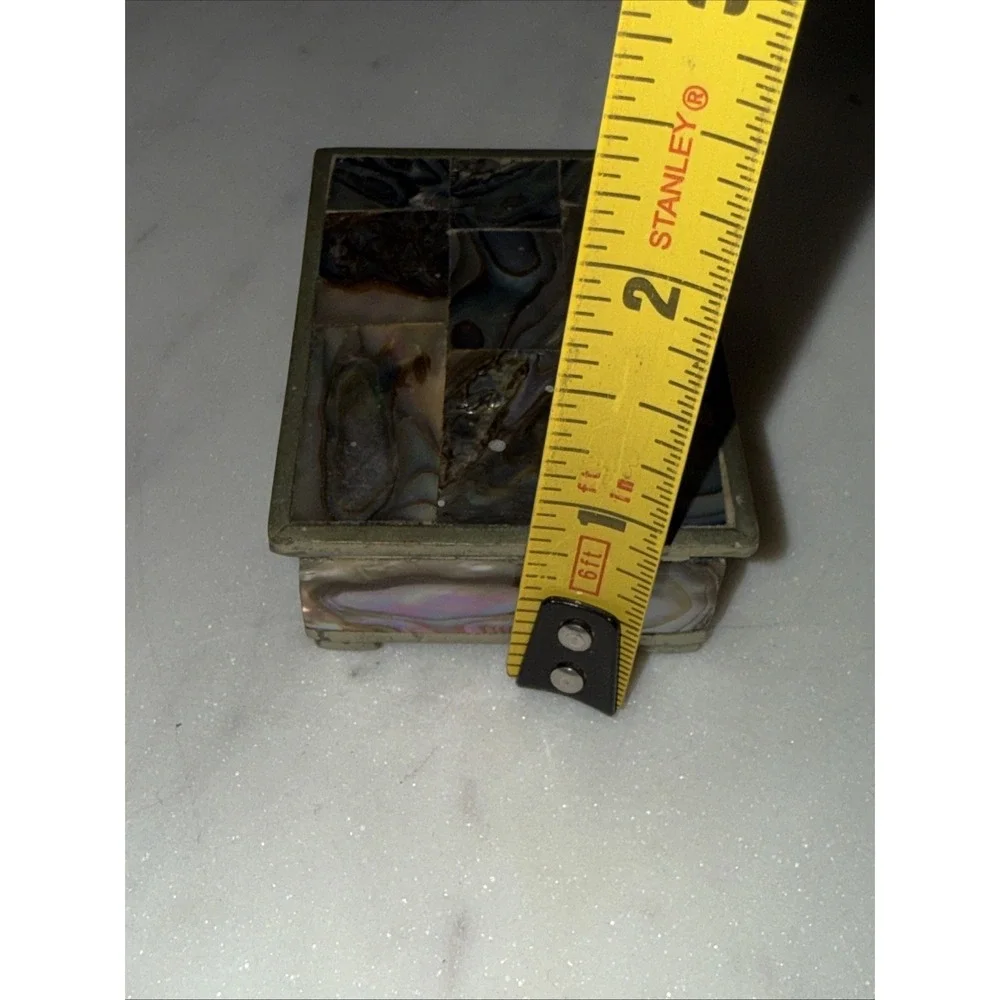 Alpaca & Abalone Lidded Trinket Box‎ Stamped 2.5x1.75